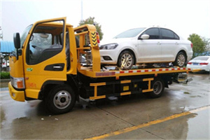 大名附近拖车救援24小时服务热线